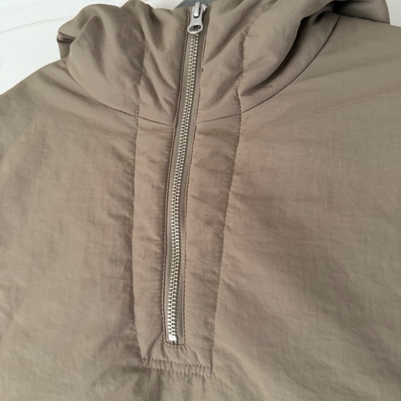 NWT! Oak + Fort Padded Hooded Vest |One Size | Olive Brown - Picture 7 of 9